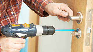 Automotive Locksmith at 02461, Massachusetts